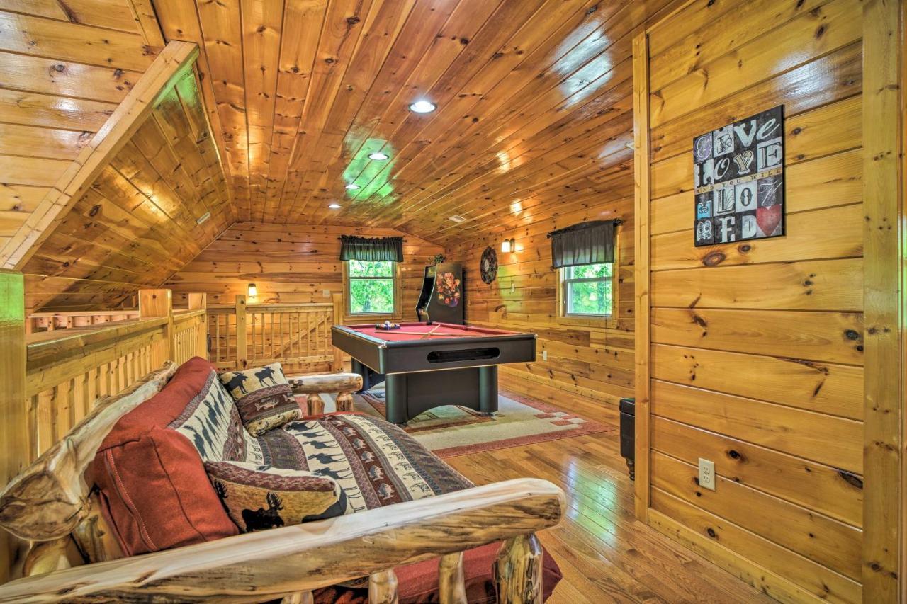 Pigeon Forge Cabin Sauna, Saltwater Pool And Views! Sevierville Exterior photo